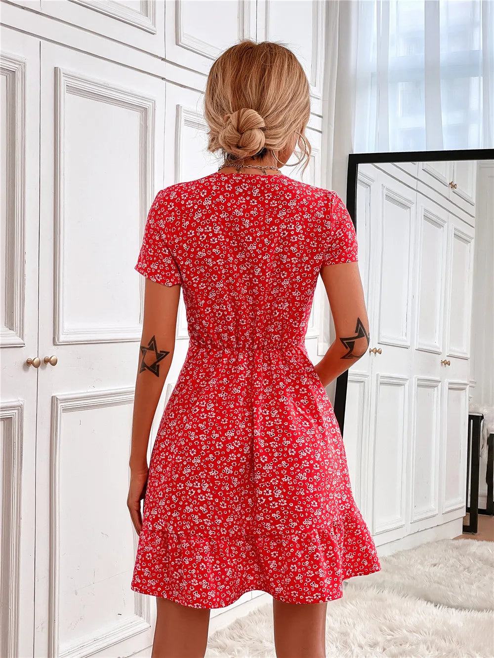 Leisurely and Stylish: 2025 Women's Summer Holiday Dresses
