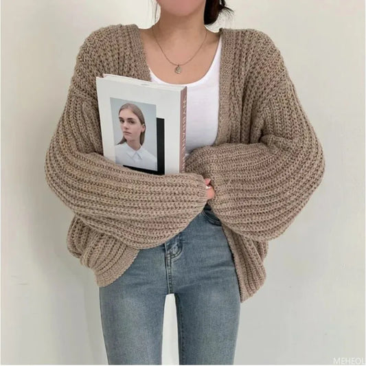 Casual Knit Cardigans for Women: Vintage-Inspired Streetwear Style